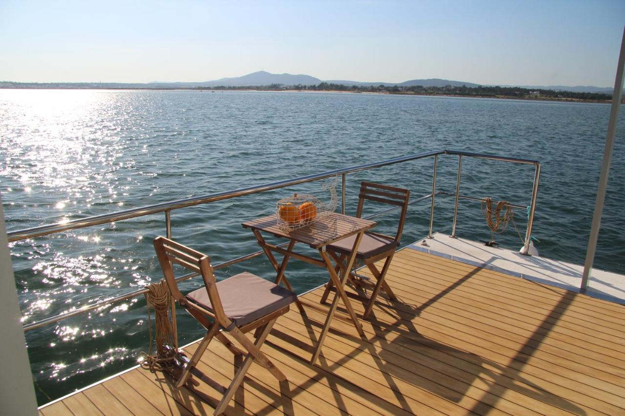 Barco Casa Fuzeta Hotel Exterior photo